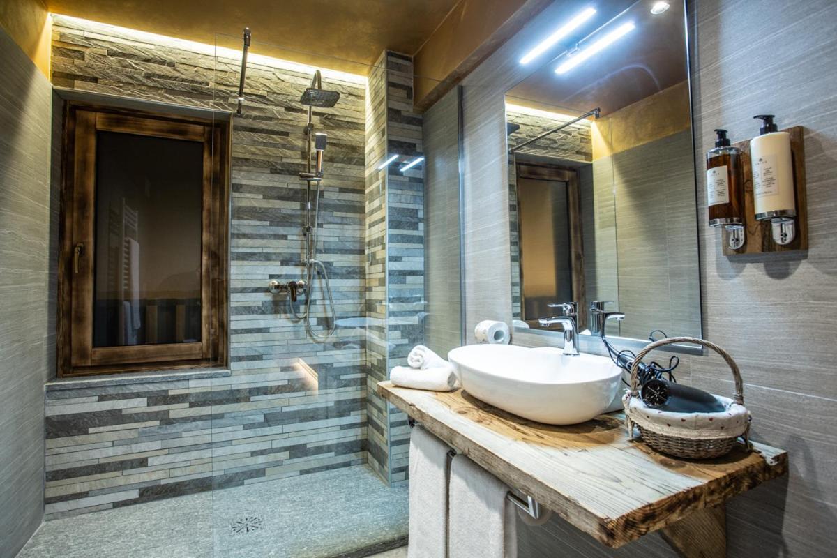 Alpine Rooms Guesthouse Бройл-Червиня Екстериор снимка