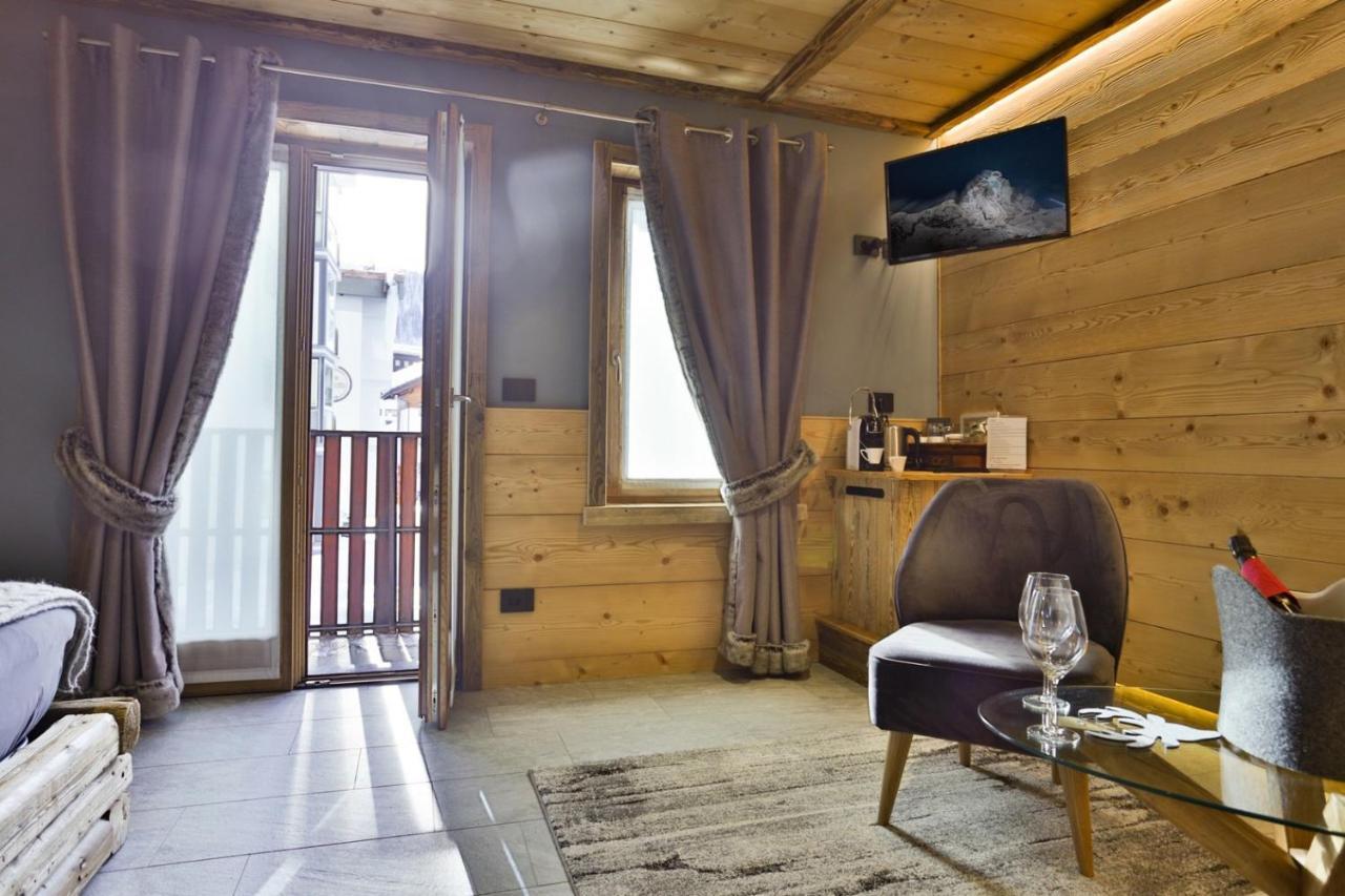Alpine Rooms Guesthouse Бройл-Червиня Екстериор снимка